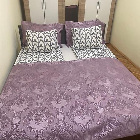 Garden Apartmani 3 Belgrado Buitenkant foto