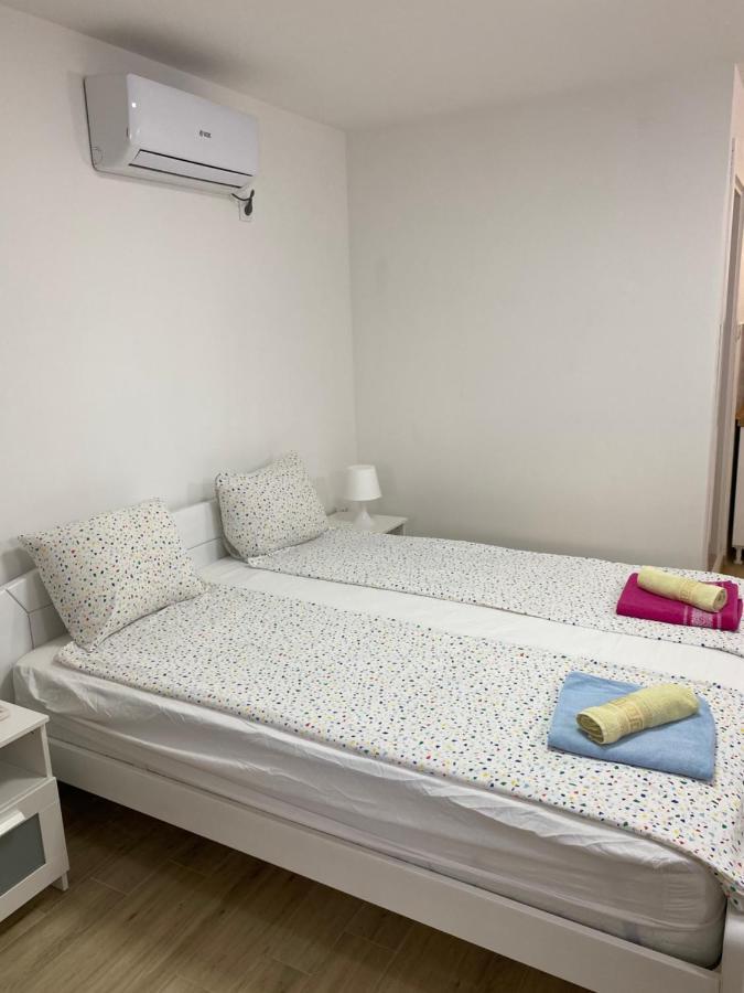 Garden Apartmani 3 Belgrado Buitenkant foto