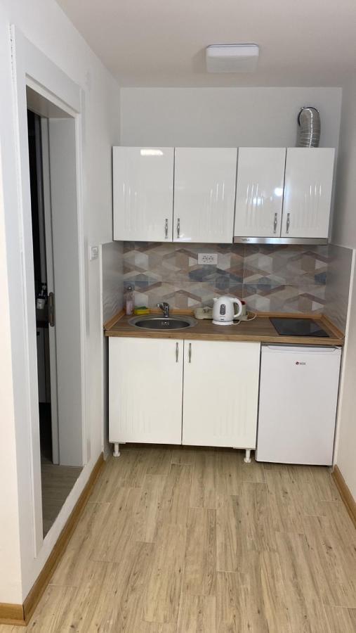 Garden Apartmani 3 Belgrado Buitenkant foto