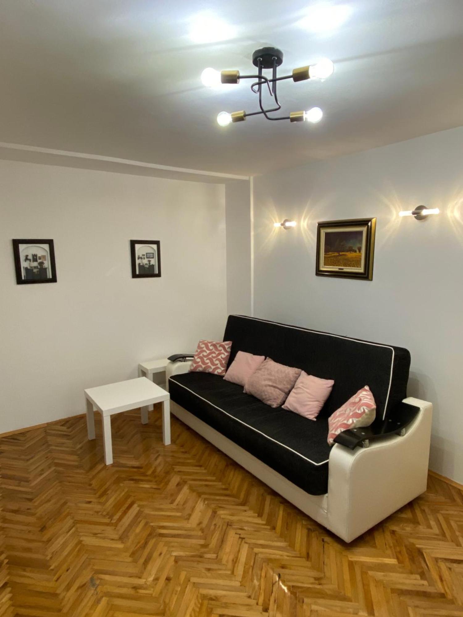 Garden Apartmani 3 Belgrado Buitenkant foto